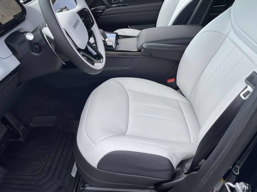 New 2026 Land Rover Range Rover Sport Dynamic SE AWD/4WD image 12