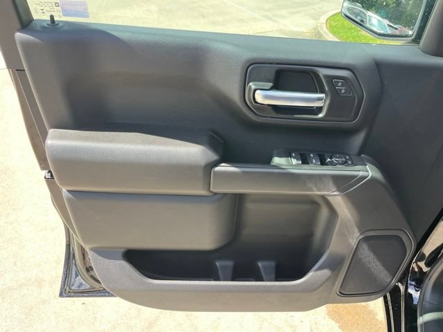 New 2026 Chevrolet Silverado 1500 Custom w/ LPO, Dark Essentials Package RWD image 15