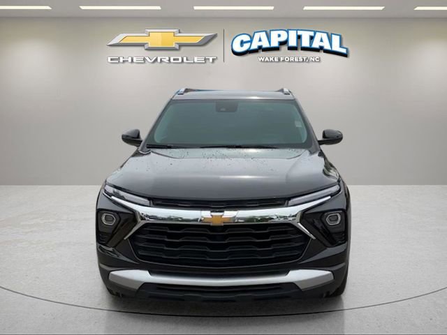 Used 2025 Chevrolet TrailBlazer LT AWD/4WD image 8