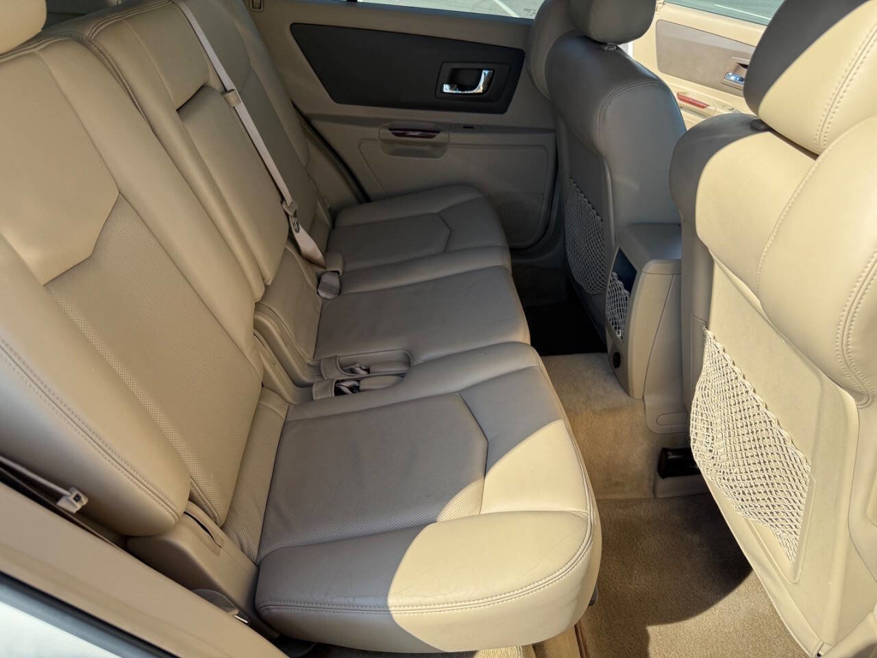 Used 2006 Cadillac SRX w/ Drivers Level One Package AWD/4WD image 17