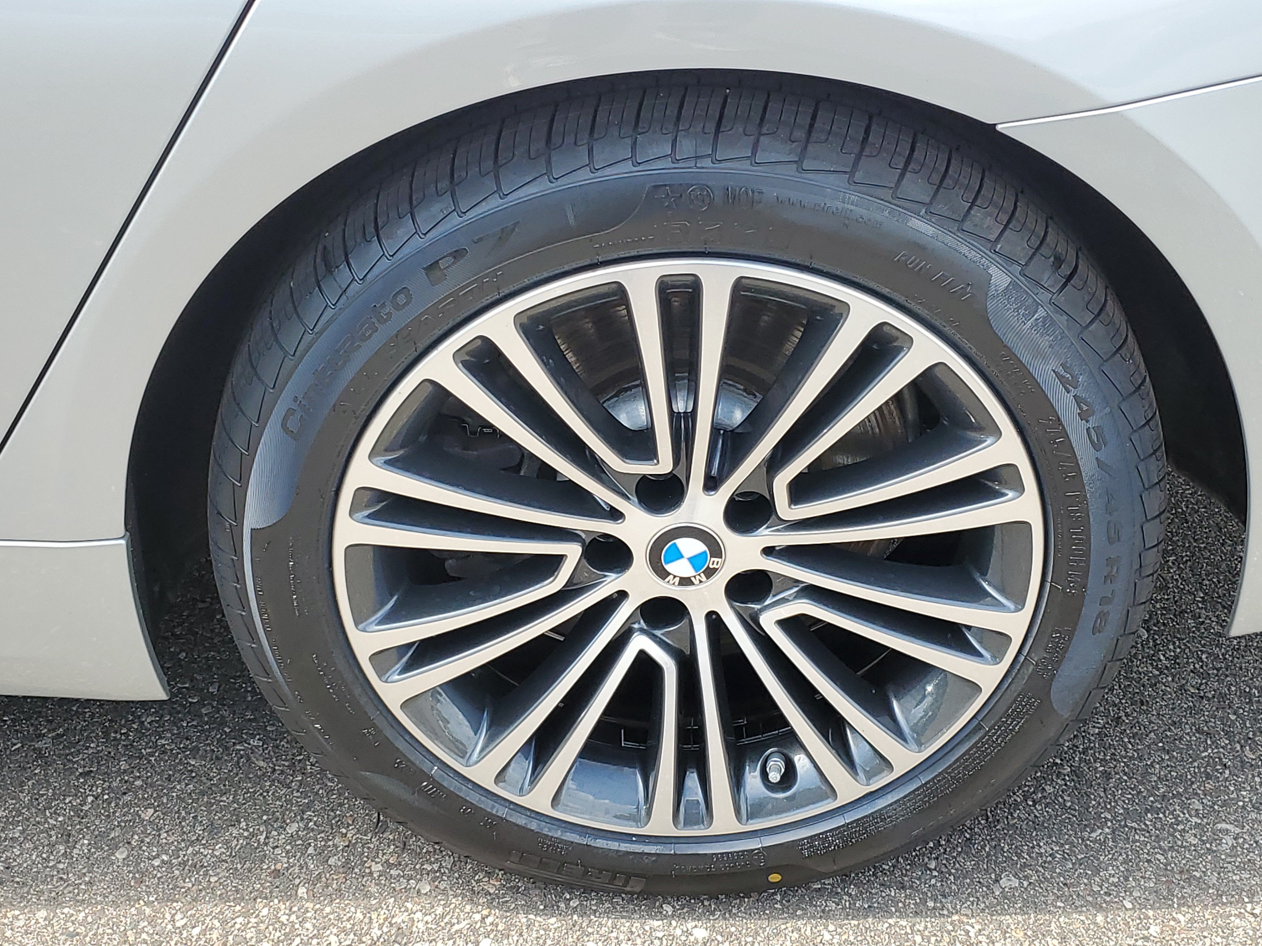Used 2020 BMW 540i xDrive w/ Premium Package AWD/4WD image 37