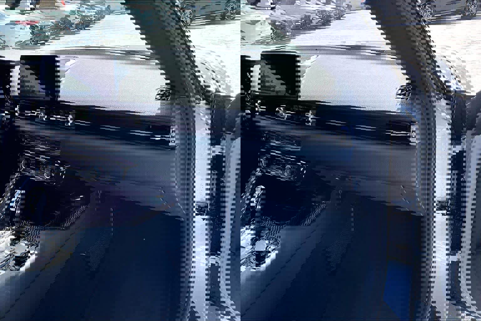 Used 2021 Toyota Supra Premium w/ Driver Assist Package RWD image 17