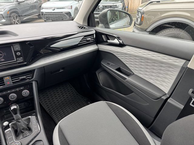 Certified 2024 Volkswagen Taos S AWD/4WD image 16