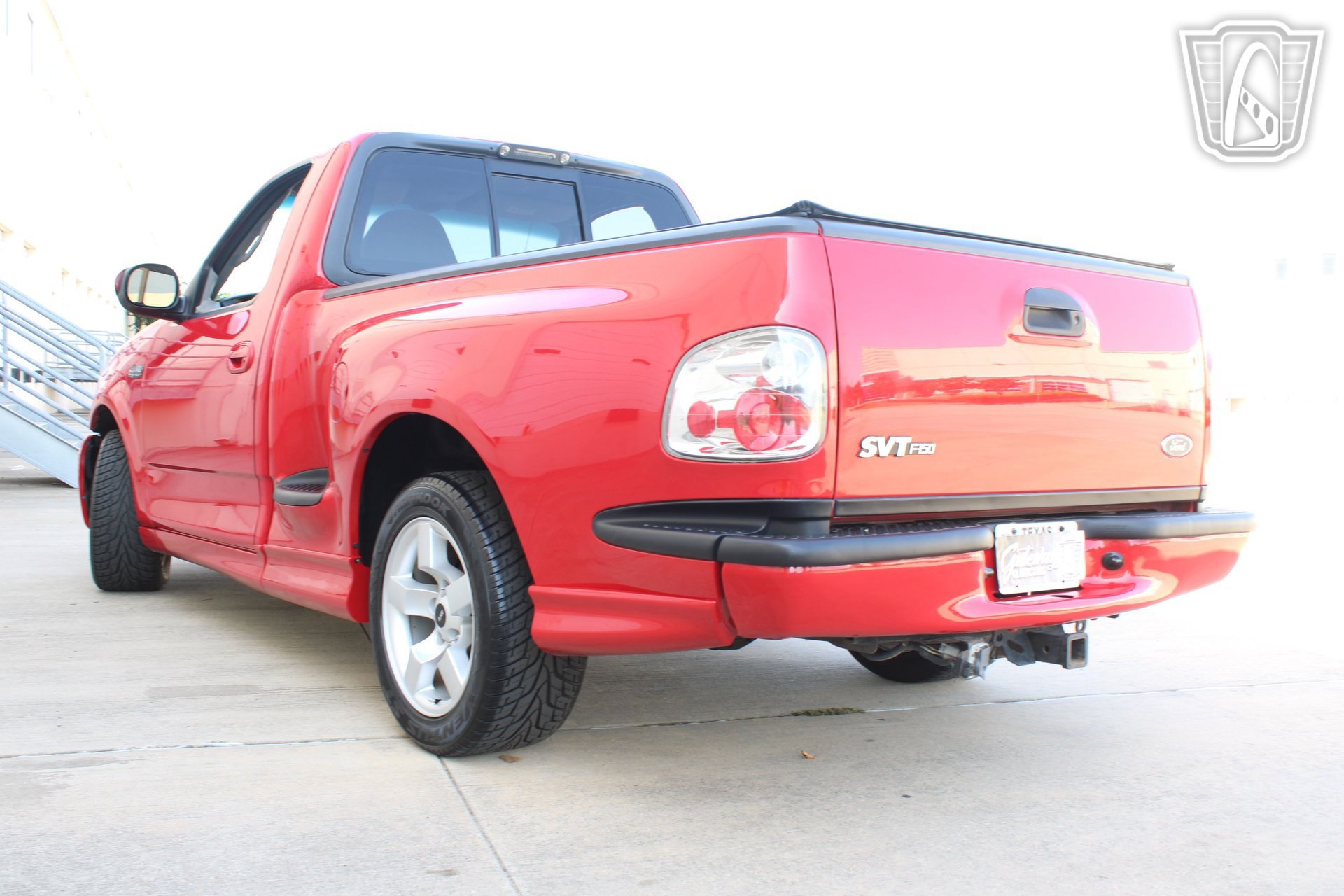 Used 2001 Ford F150 Lightning RWD image 25