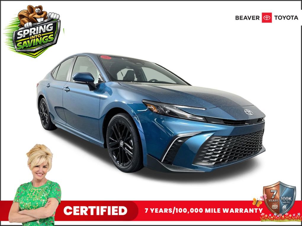 Used 2026 Toyota Camry SE FWD image 1