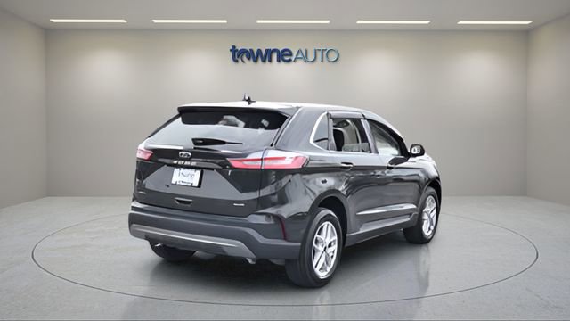 Used 2024 Ford Edge SEL w/ Convenience Package AWD/4WD image 5