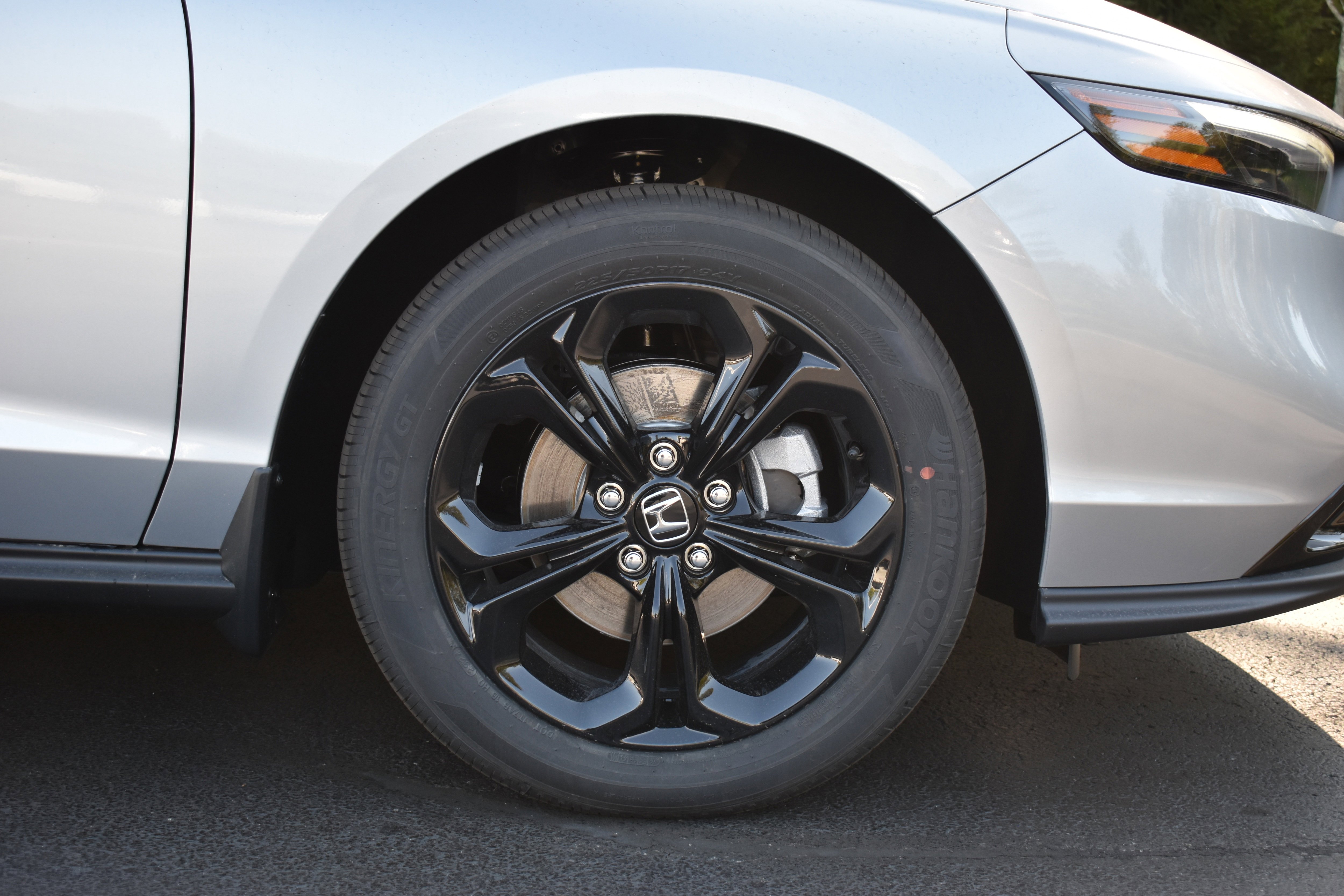 New 2025 Honda Accord SE image 10