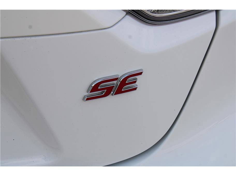 Used 2020 Toyota Corolla SE FWD image 32