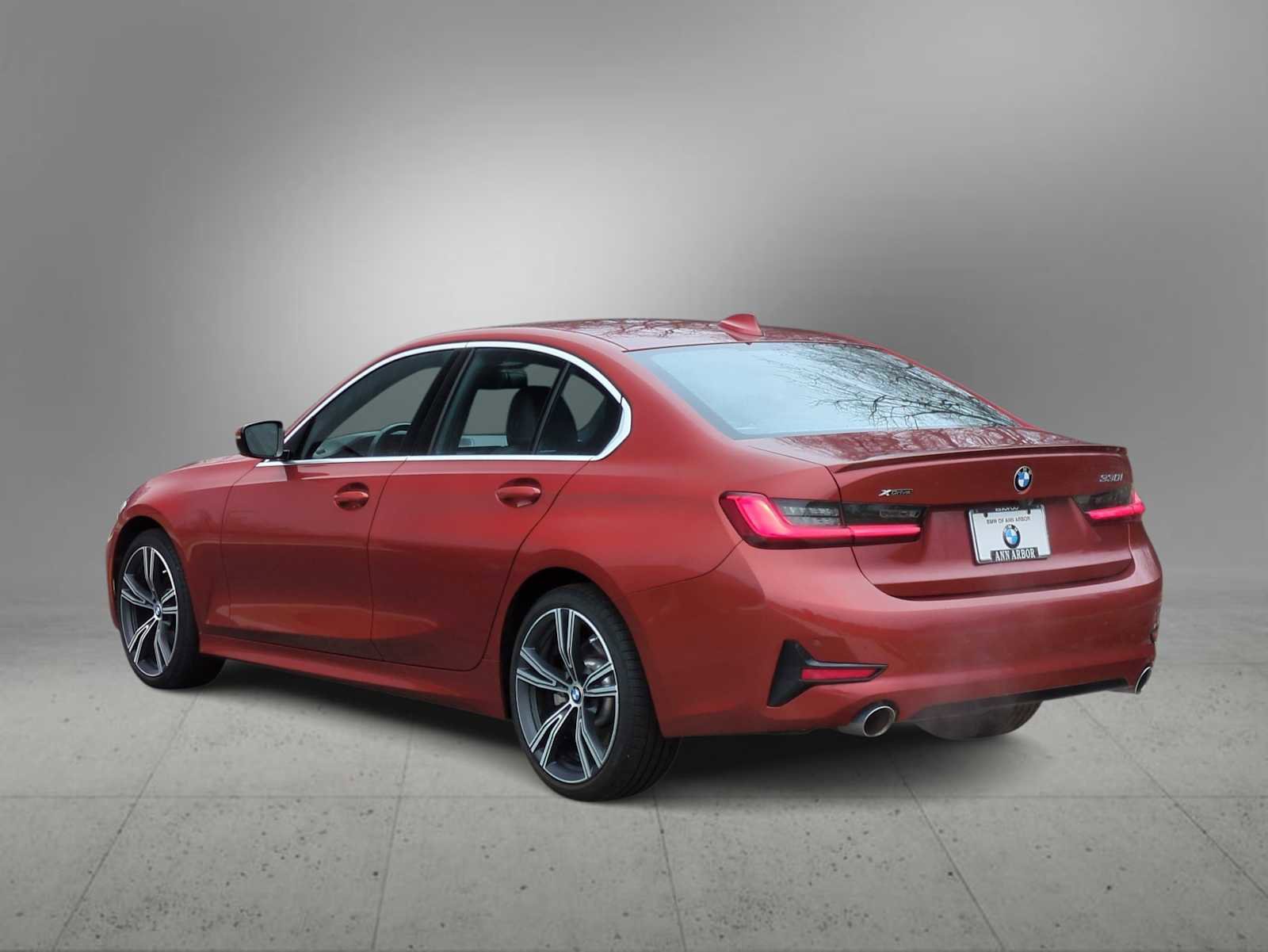 Used 2020 BMW 330i xDrive Sedan w/ Premium Package image 6