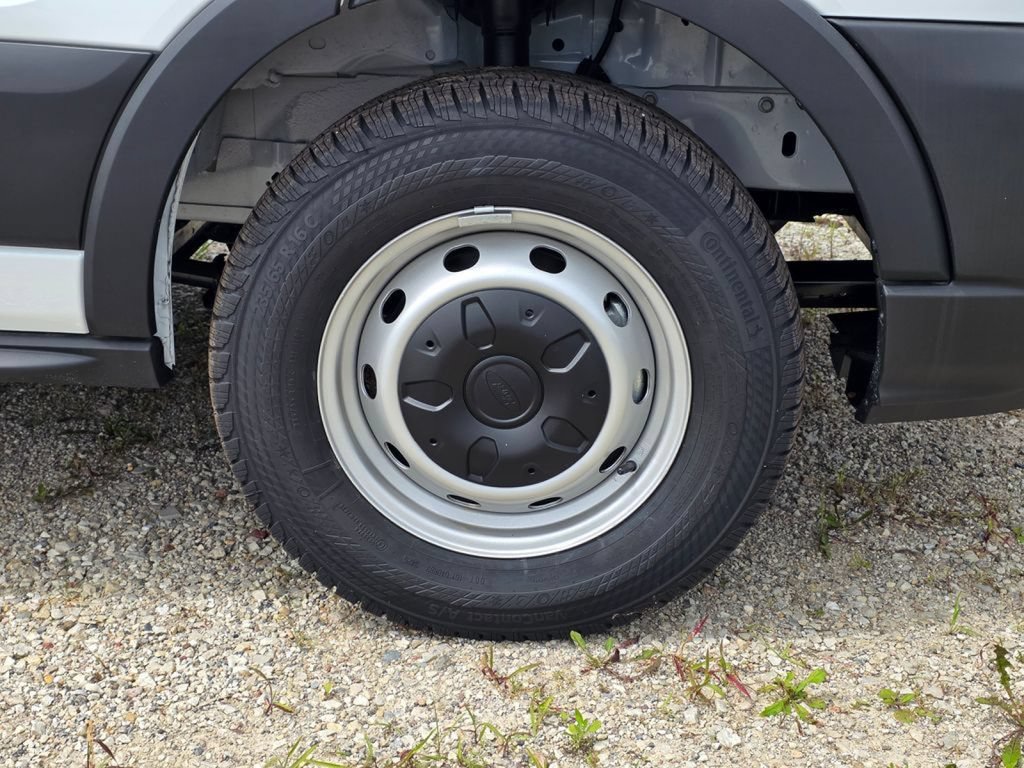 New 2026 Ford Transit 250 Low Roof RWD image 10