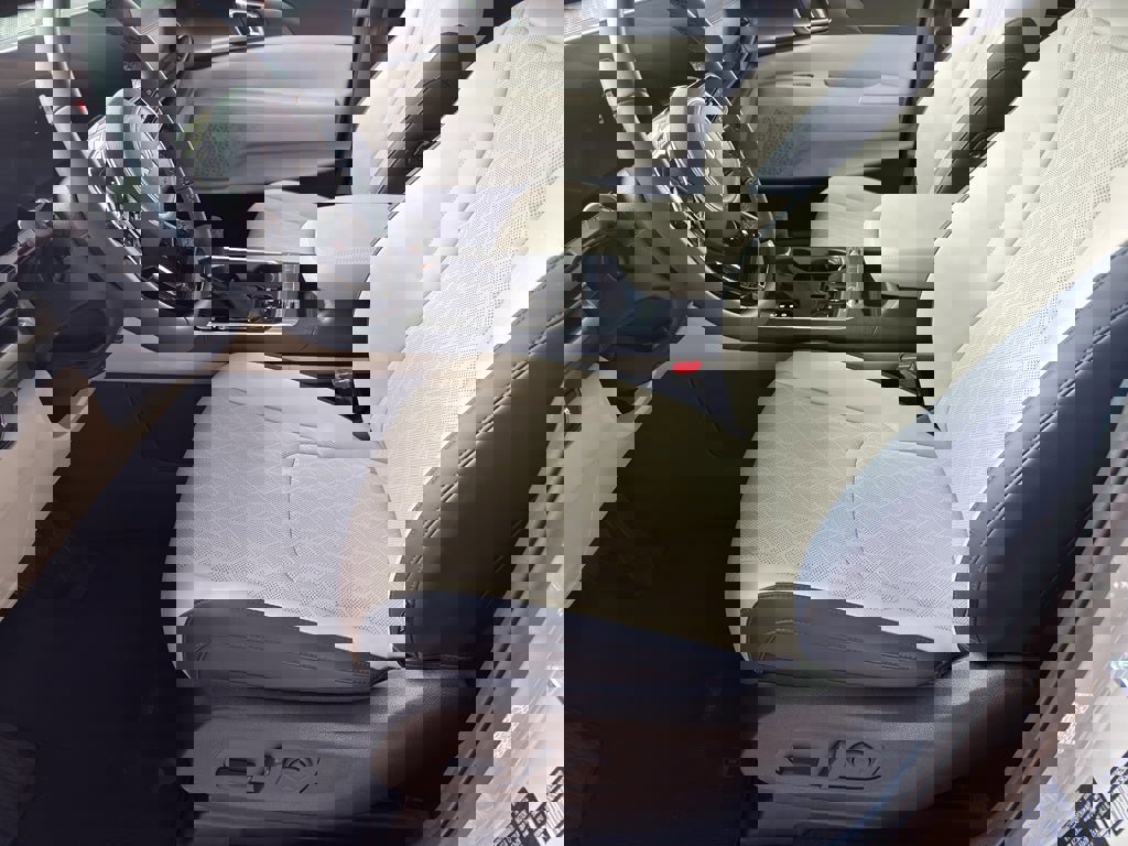 New 2026 Kia Carnival SX w/ SX Dark Edition Package image 9