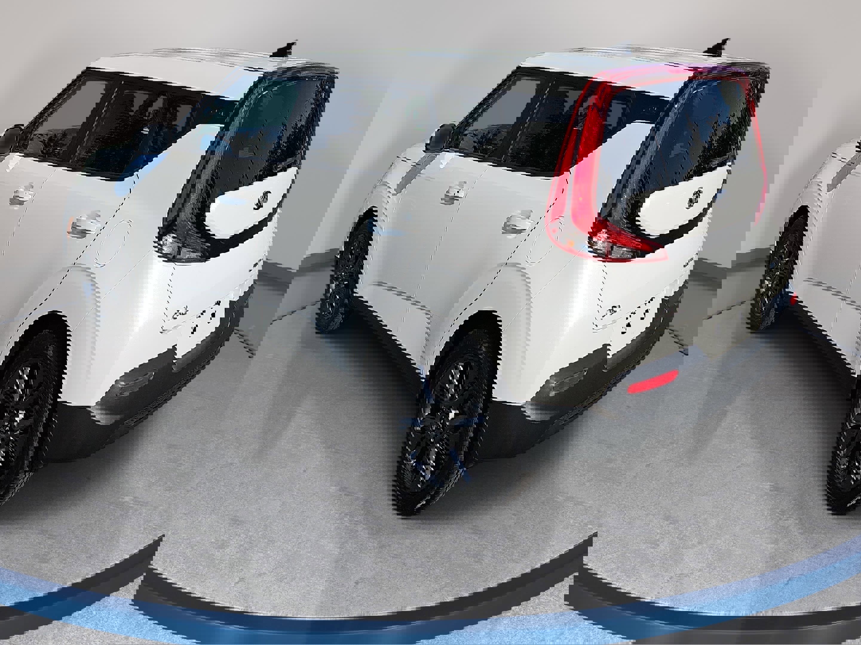 Used 2021 Kia Soul EX image 7