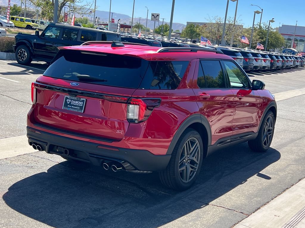 New 2026 Ford Explorer ST w/ Sun And Sound Package AWD/4WD image 7