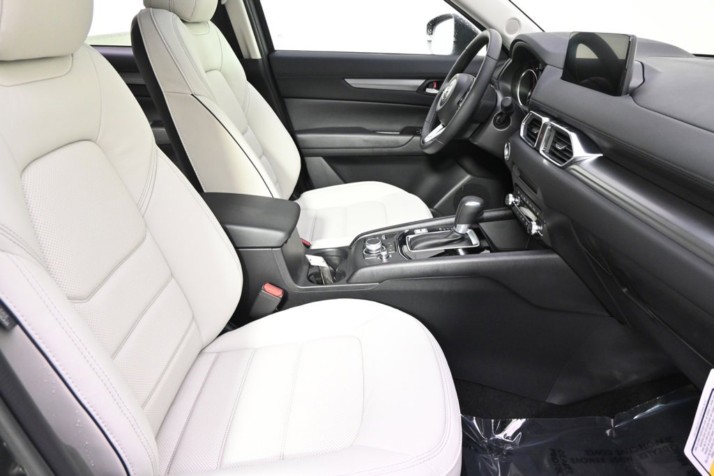 New 2025 MAZDA CX-5 AWD 2.5 S w/ Preferred Package image 16