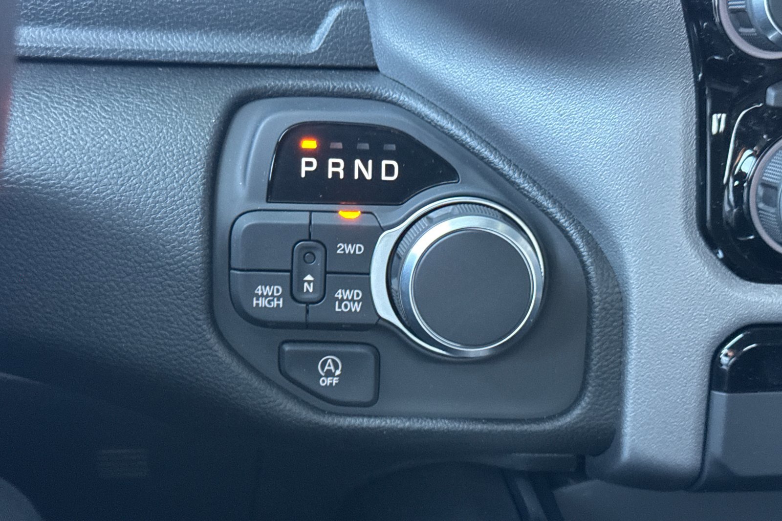 New 2026 RAM 1500 Express AWD/4WD image 19