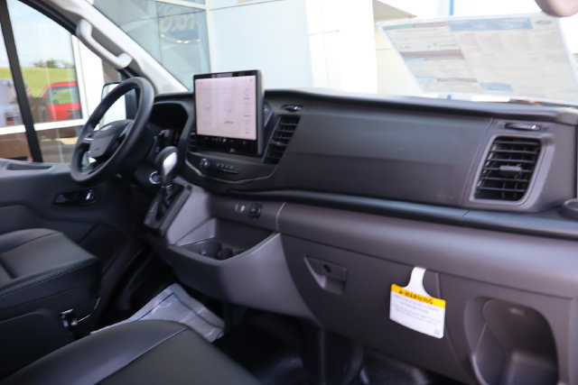 New 2026 Ford Transit 250 Low Roof RWD image 25