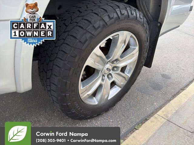 Used 2017 Ford F150 Platinum w/ Equipment Group 701A Luxury image 7