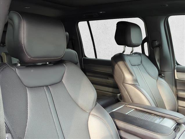 Used 2024 Jeep Wagoneer Series II image 20