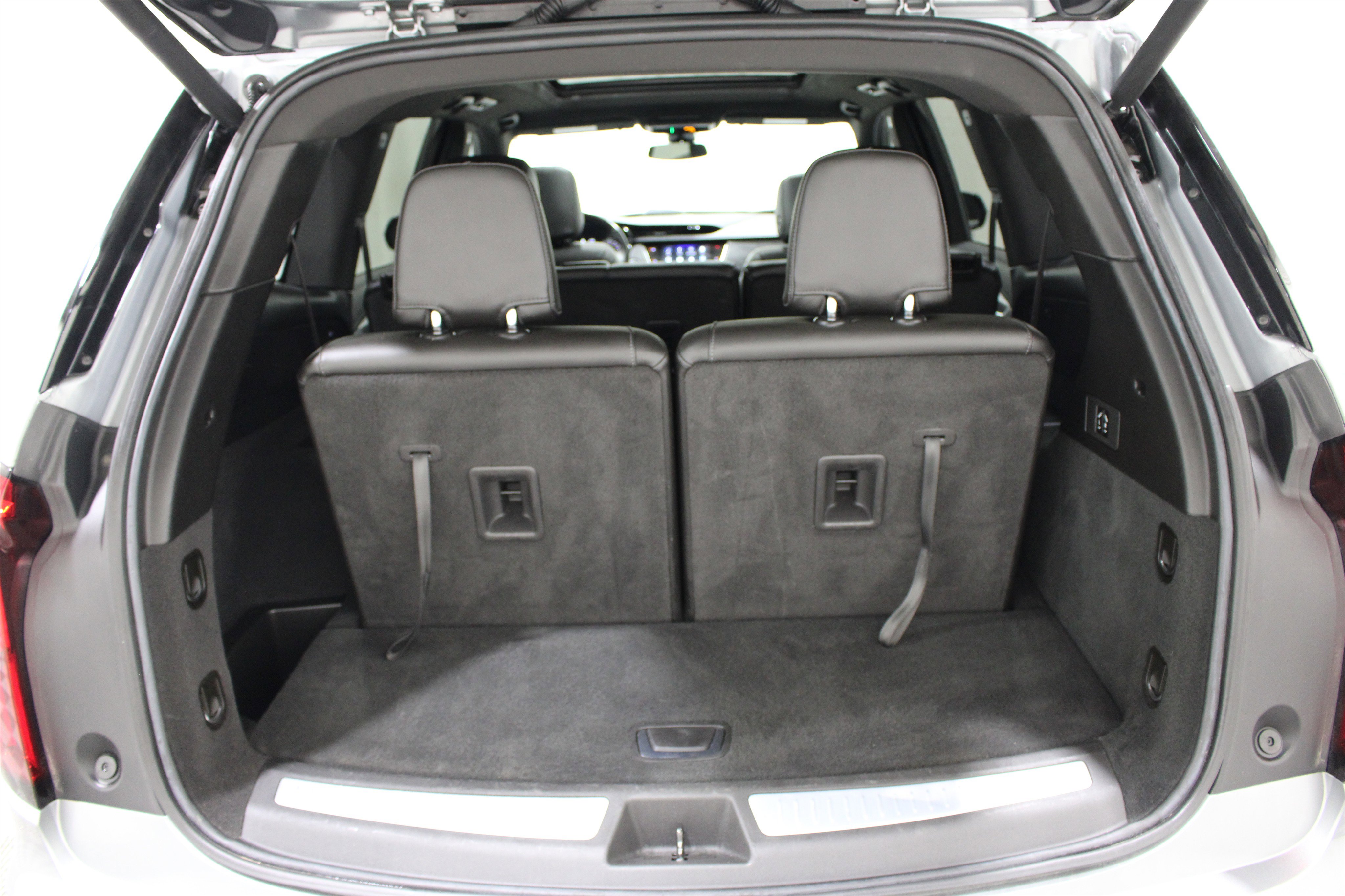 Certified 2024 Cadillac XT6 Luxury image 24