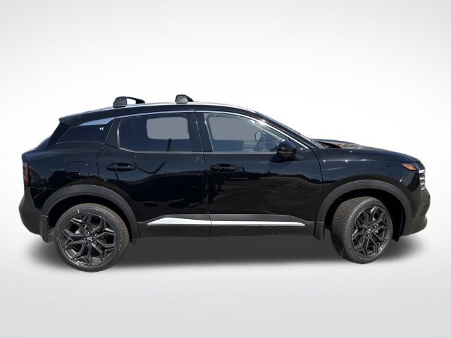 New 2027 Nissan Kicks SR FWD image 10