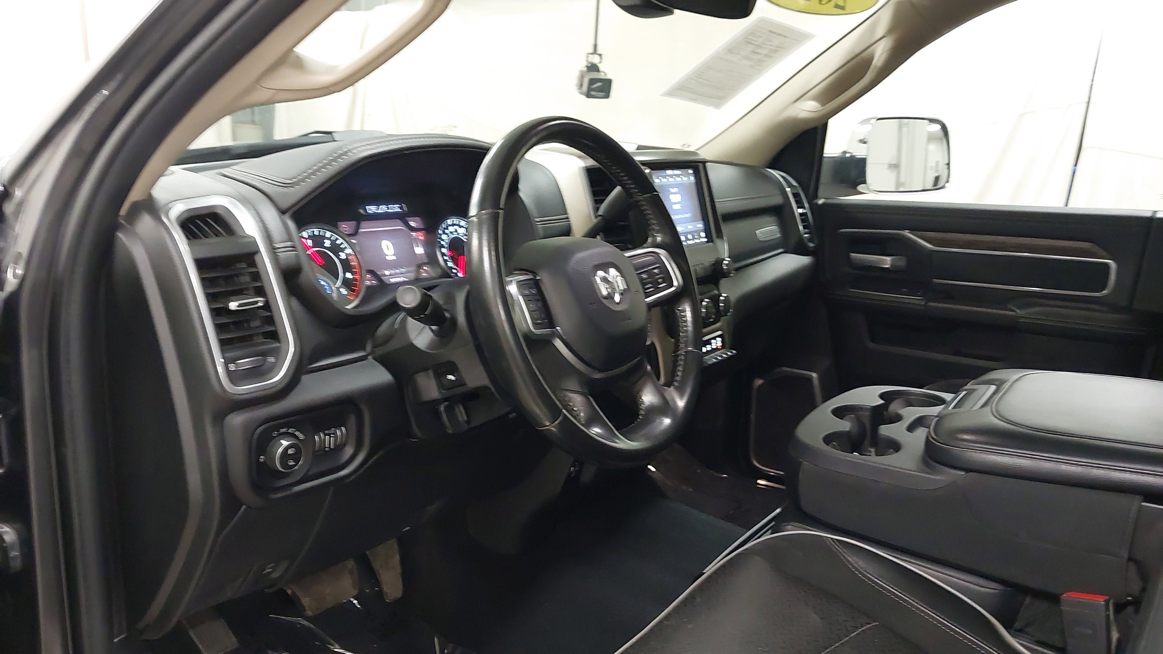 Used 2021 RAM 2500 Laramie AWD/4WD image 17