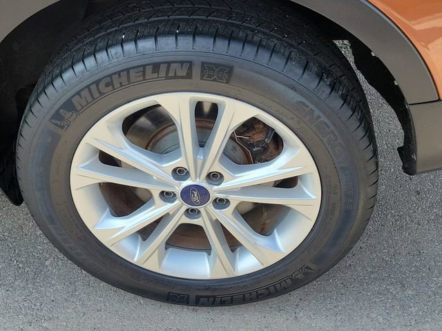 Used 2017 Ford Escape SE FWD image 8
