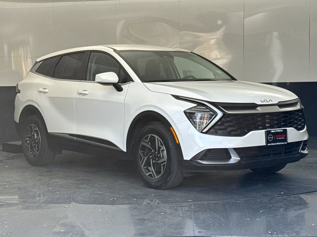 Used 2024 Kia Sportage LX