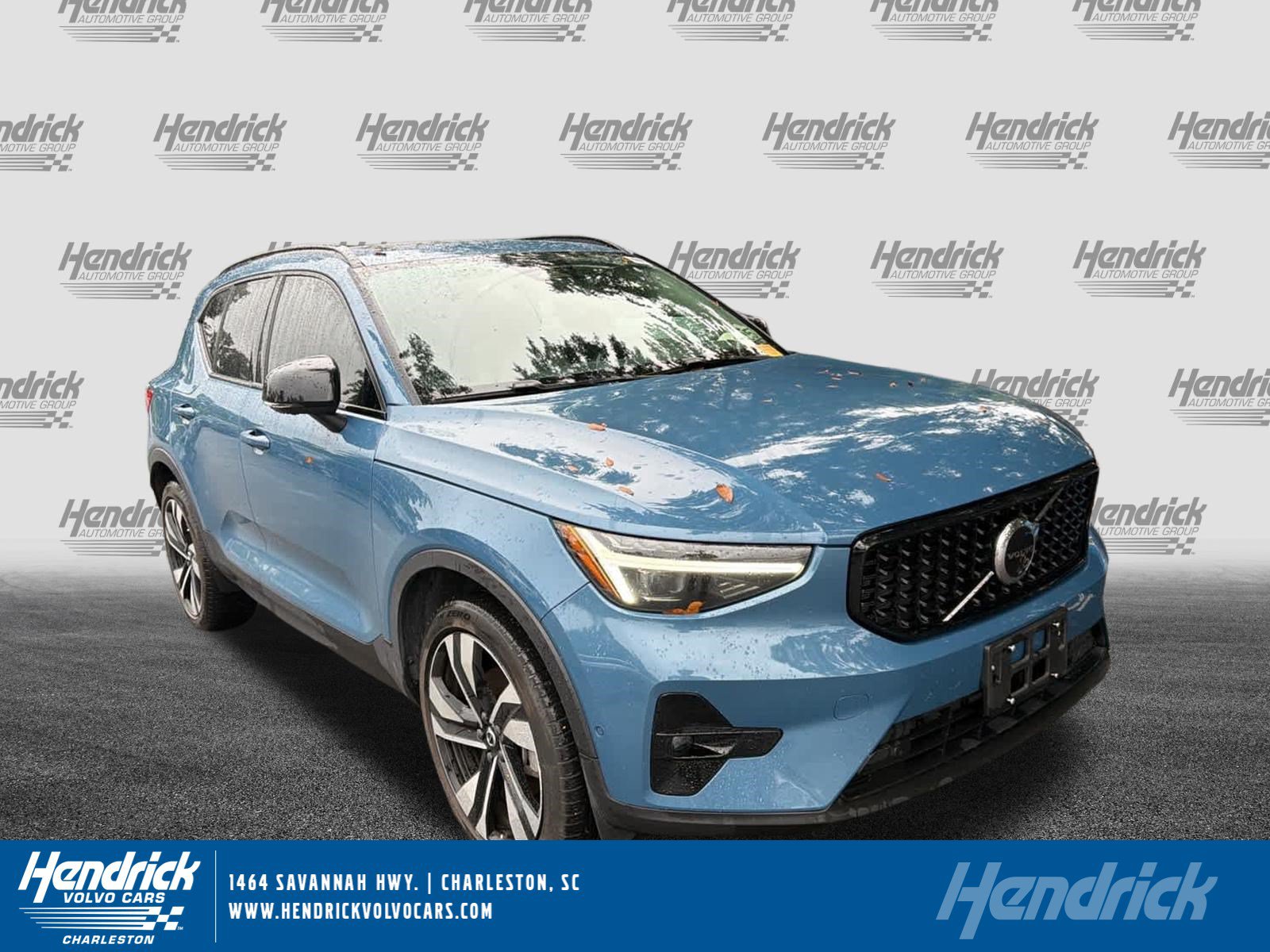 Certified 2024 Volvo XC40 B5 Ultimate w/ Protection Package Premier