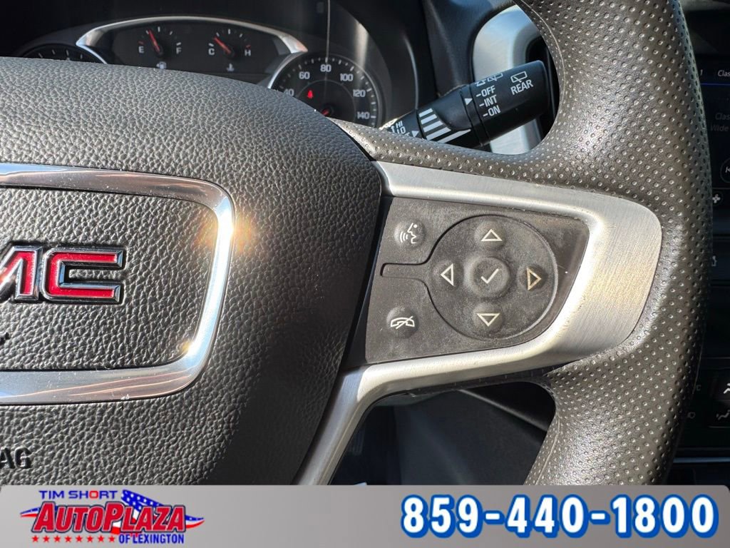 Used 2023 GMC Terrain SLE w/ Driver Convenience Package image 19