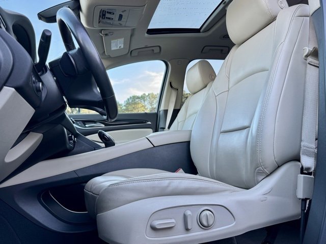 Used 2020 Buick Enclave Essence w/ Sound and Sites Package image 27