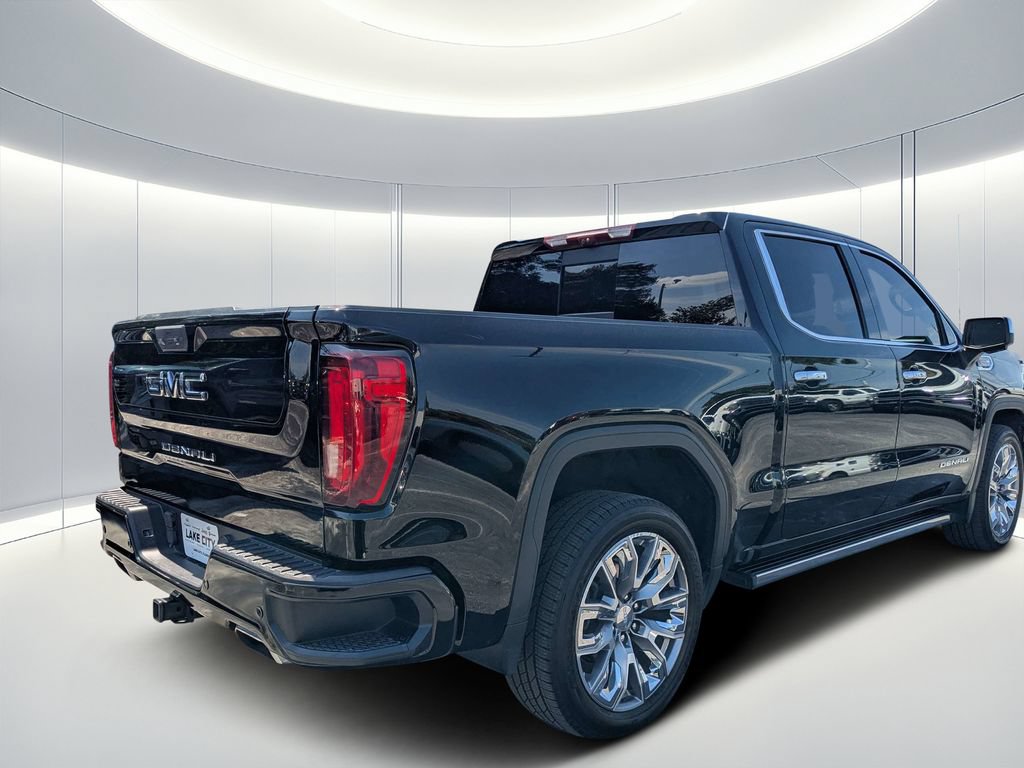 Used 2023 GMC Sierra 1500 Denali w/ Denali Reserve Package AWD/4WD image 4