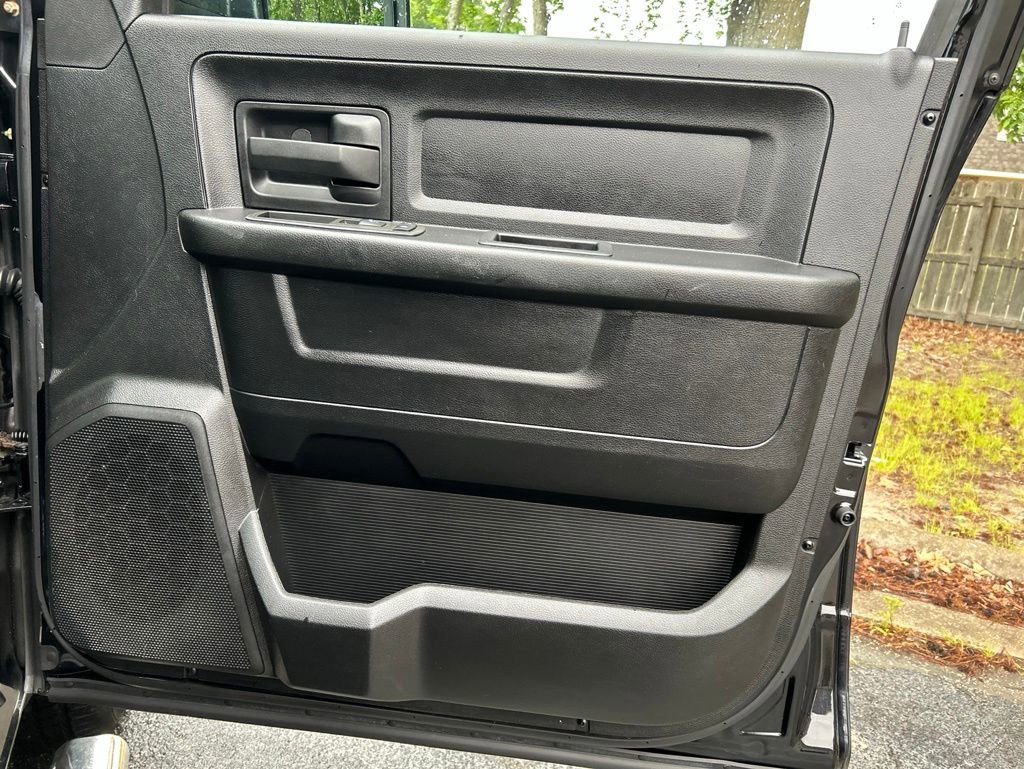 Used 2014 RAM 1500 Express AWD/4WD image 18
