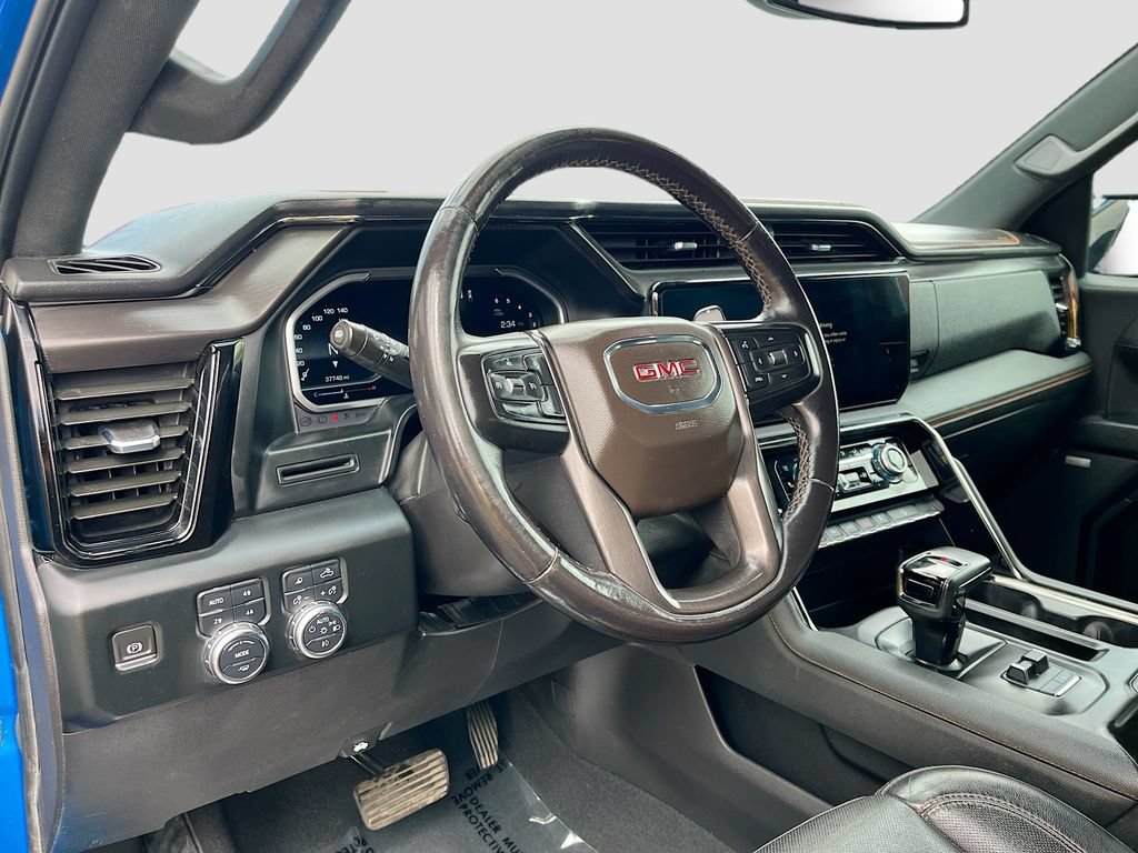 Used 2023 GMC Sierra 1500 AT4 w/ AT4 Preferred Package AWD/4WD image 9
