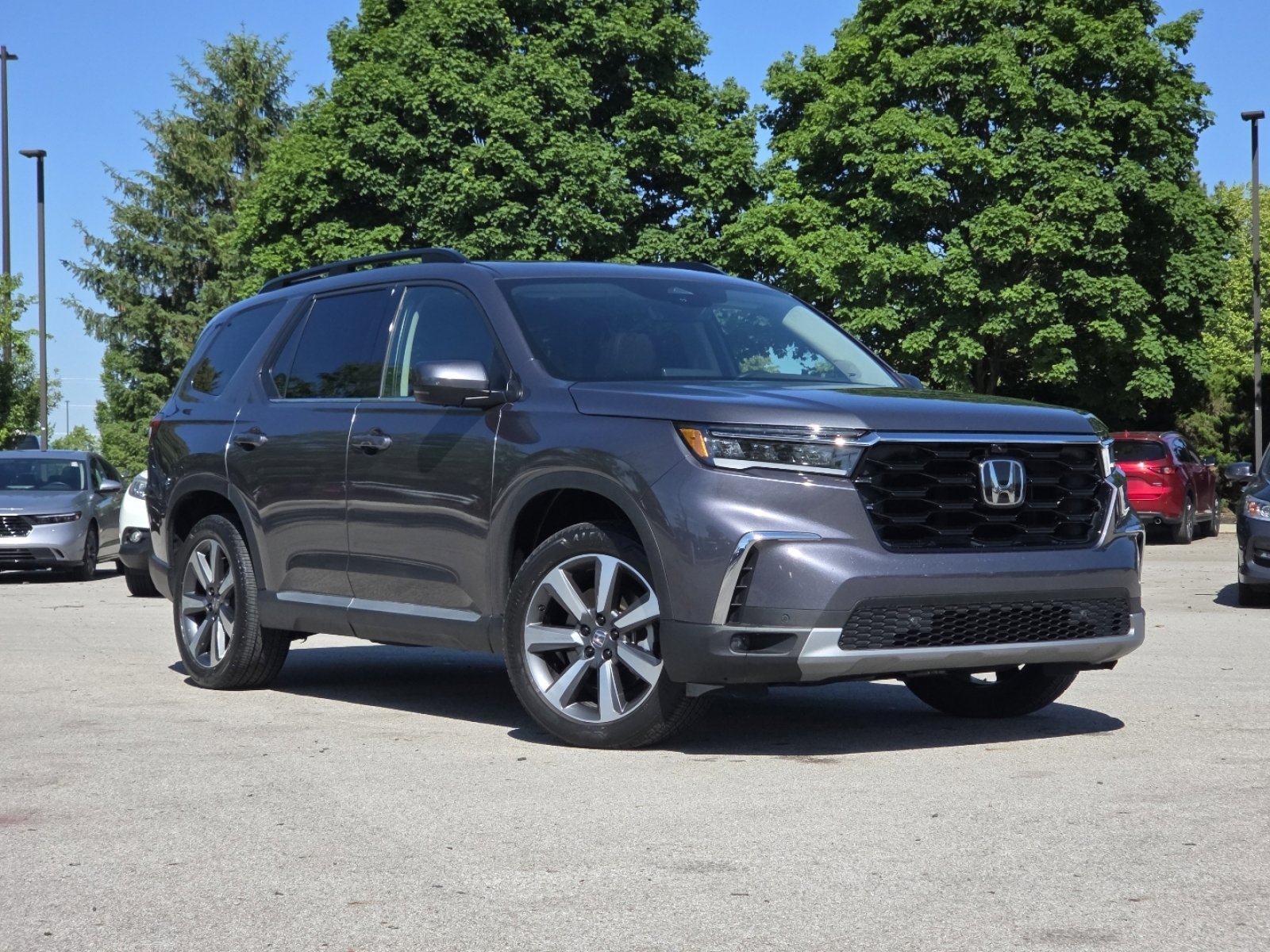 Certified 2025 Honda Pilot Elite image 2