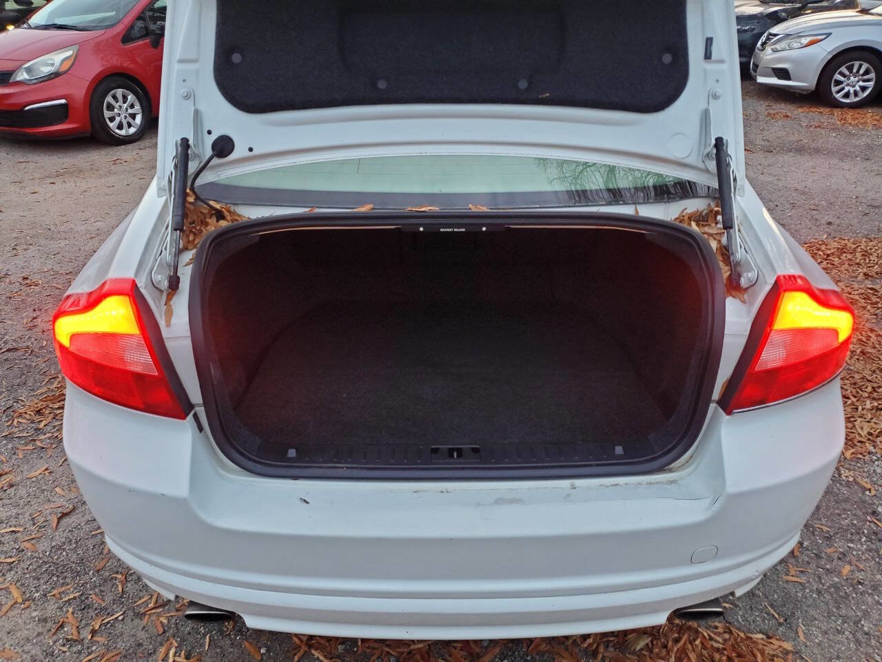 Used 2010 Volvo S80 3.2 image 17