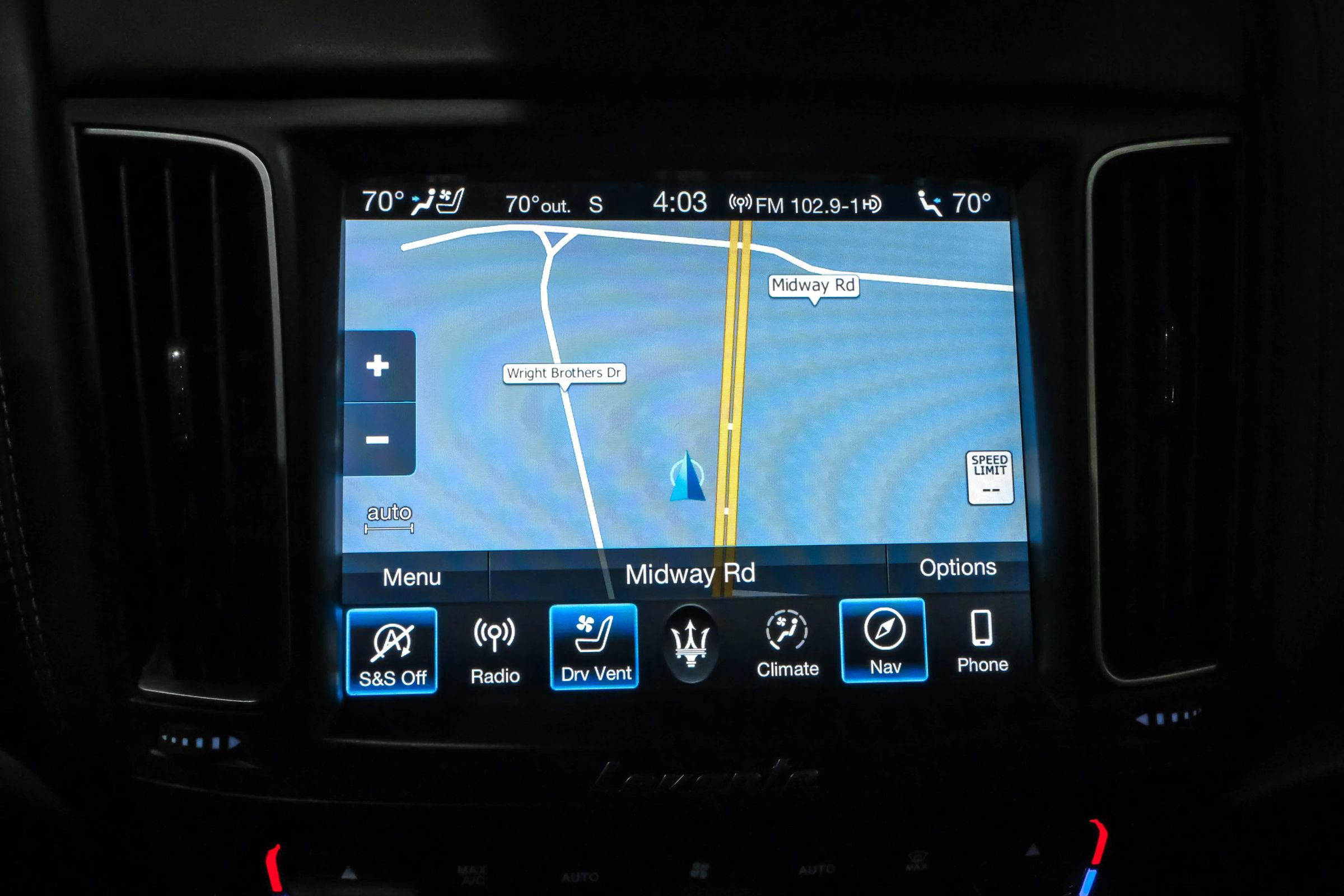 Used 2019 Maserati Levante GranLusso image 19