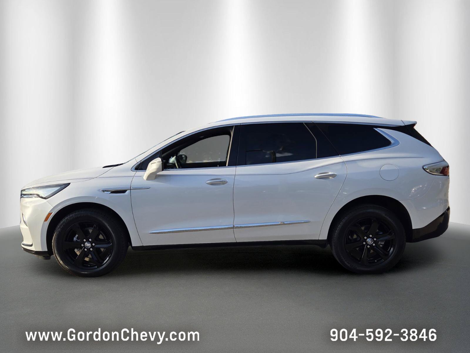 Certified 2023 Buick Enclave Essence w/ Experience Buick Package FWD image 2