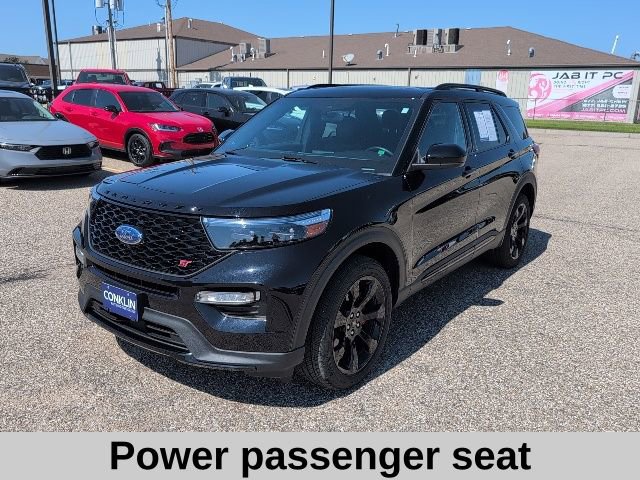 Used 2022 Ford Explorer ST w/ ST Street Pack image 15