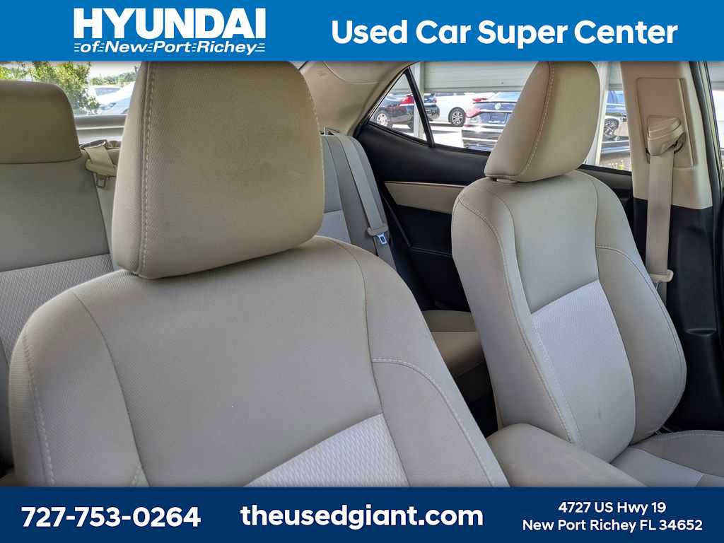 Used 2015 Toyota Corolla LE FWD image 6