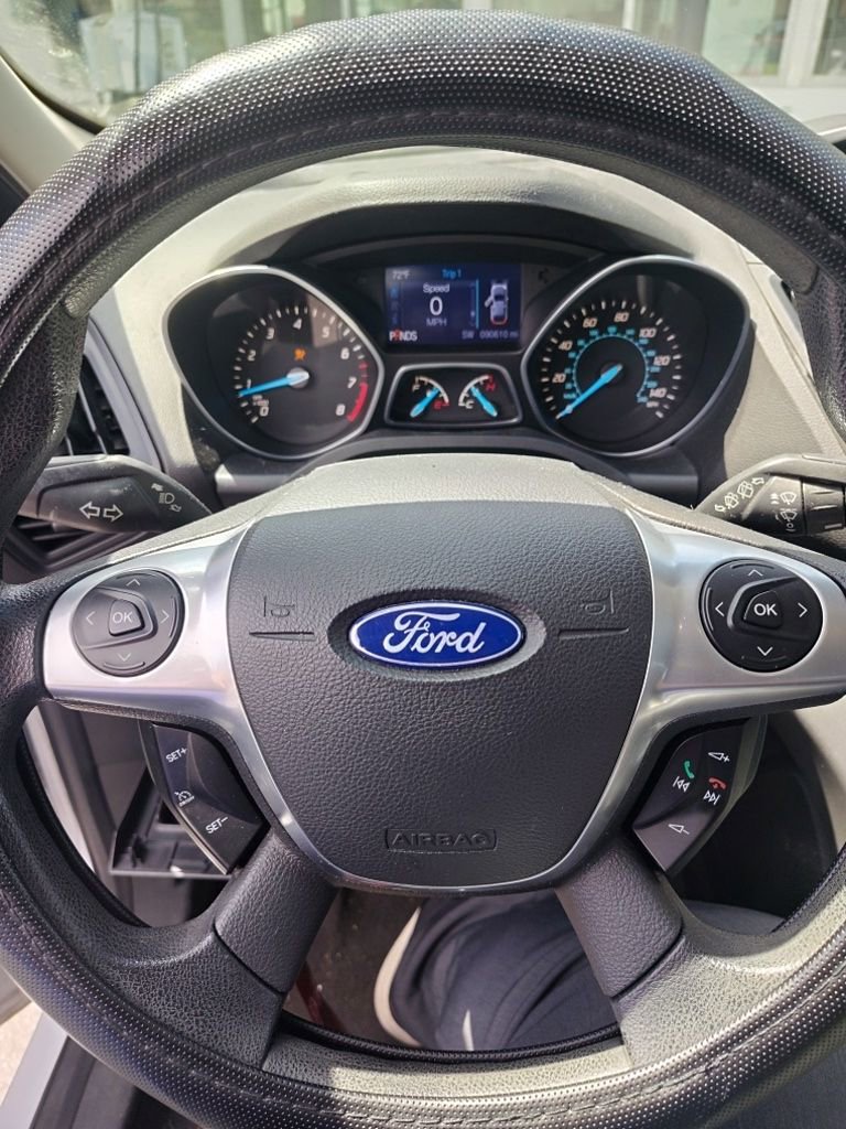 Used 2014 Ford Escape SE FWD image 12