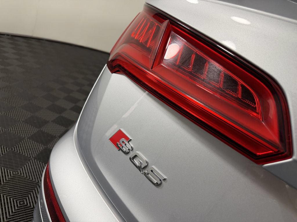 Used 2018 Audi SQ5 Premium Plus w/ Navigation Package AWD/4WD image 10