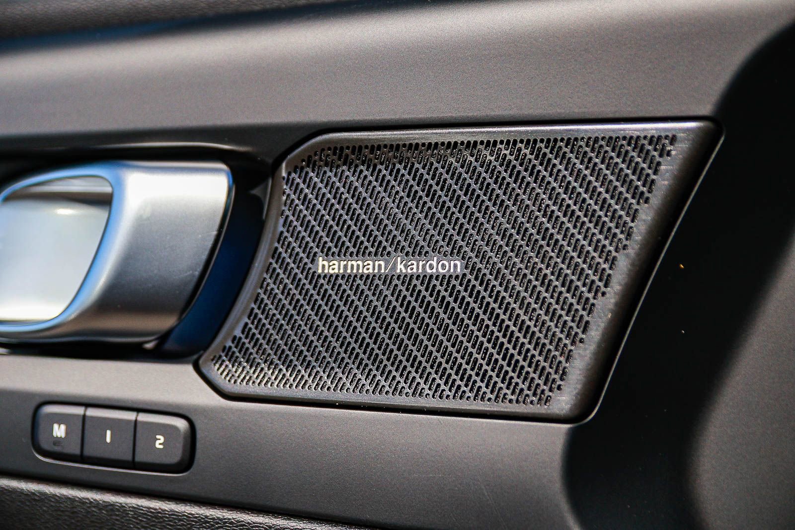 Certified 2026 Volvo XC40 B5 Ultra w/ Climate Package image 24