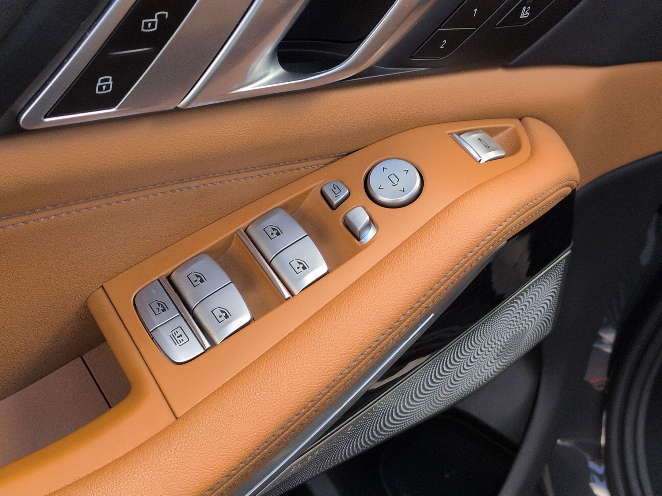 Certified 2023 BMW X7 xDrive40i w/ Executive Package image 15