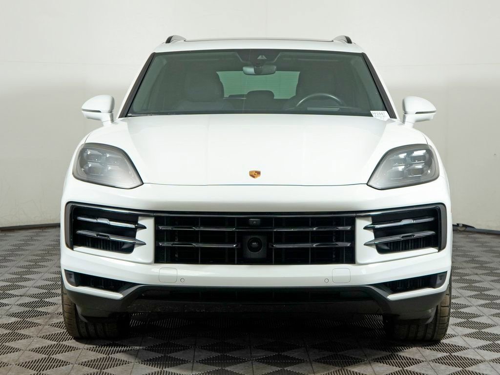 Certified 2024 Porsche Cayenne S w/ Premium Package Plus AWD/4WD image 10