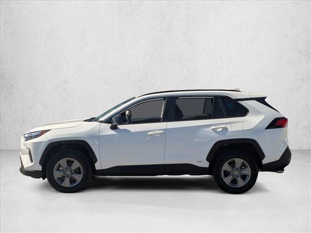 Used 2025 Toyota RAV4 LE AWD/4WD image 8