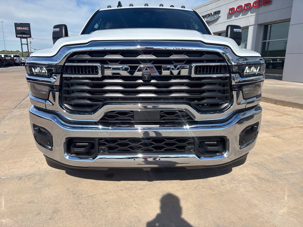 New 2027 RAM 3500 Tradesman AWD/4WD image 2