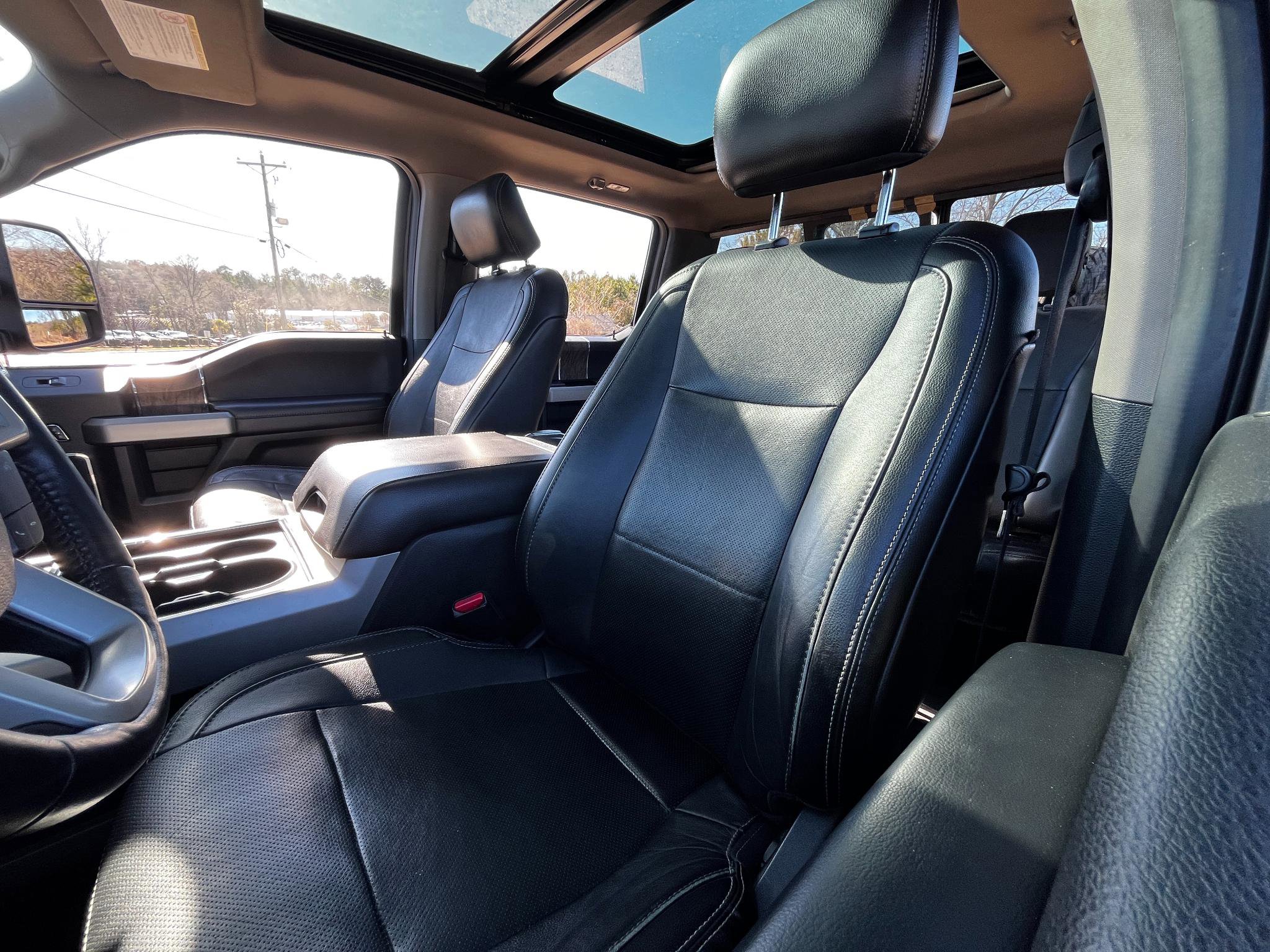 Used 2017 Ford F250 Lariat w/ Lariat Ultimate Package image 27