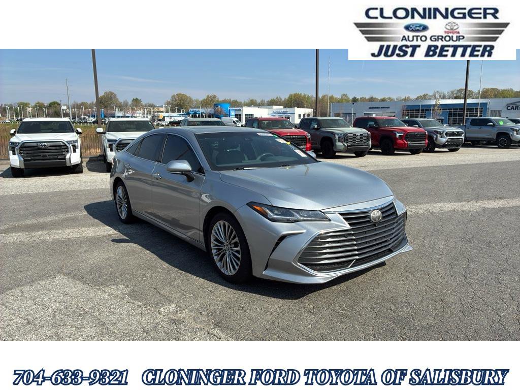 Used 2019 Toyota Avalon Limited w/ Advanced Safety Package image 1