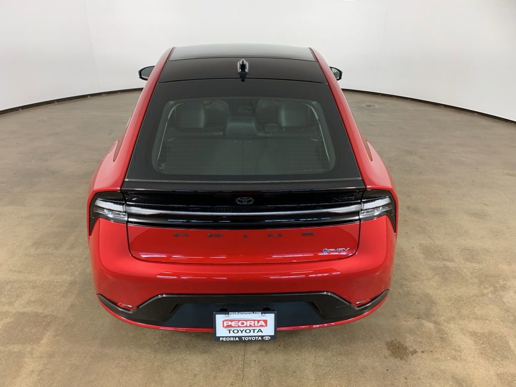 New 2026 Toyota Prius Plug-In Hybrid FWD image 11