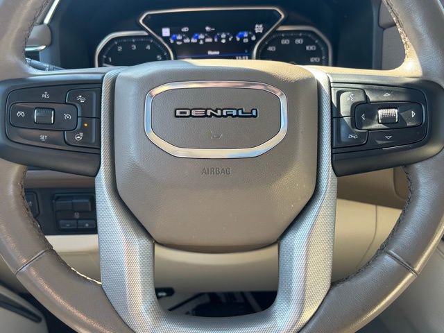 Used 2021 GMC Yukon XL Denali w/ Denali Ultimate Package AWD/4WD image 19
